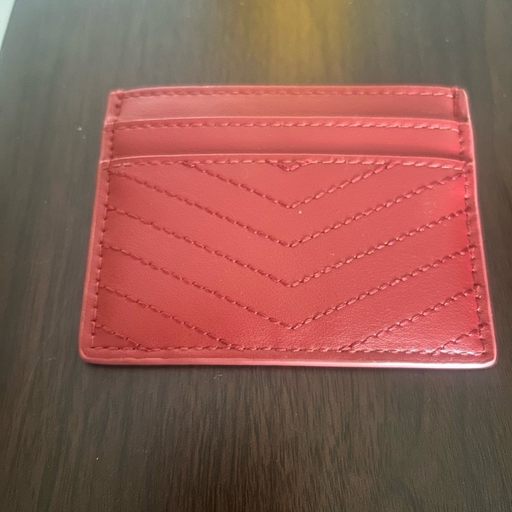 Basic Red Case Wallet - image 2